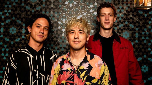 Last Dinosaurs - Oct. 26